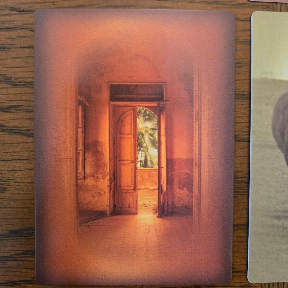 Past Life Oracle Cards, BNIB (no book included) - Picture 4 of 4